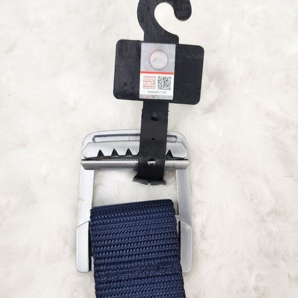 University of Michigan Wolverines Field Belt Blue Size S/M 32"-42" - Picture 6 of 7